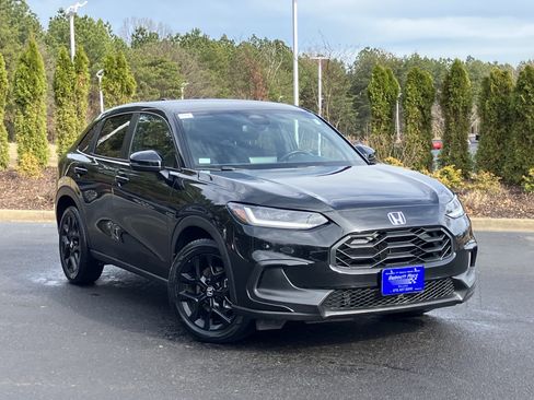 Certified 2024 Honda HR-V Sport image 2