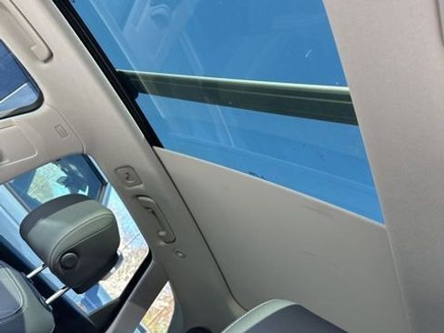 Used 2022 Audi Q5 2.0T Premium Plus w/ Premium Plus Package image 2