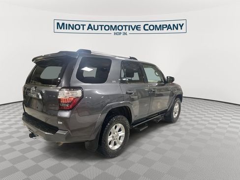 Used 2023 Toyota 4Runner SR5 AWD/4WD image 8