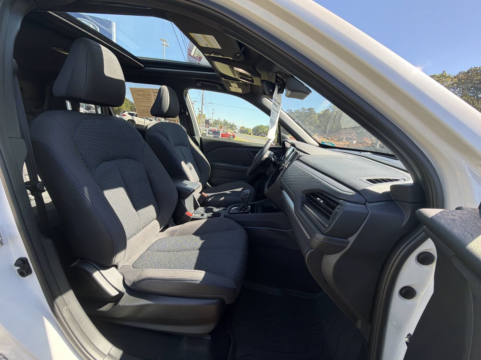 Certified 2025 Subaru Forester Premium AWD/4WD image 28