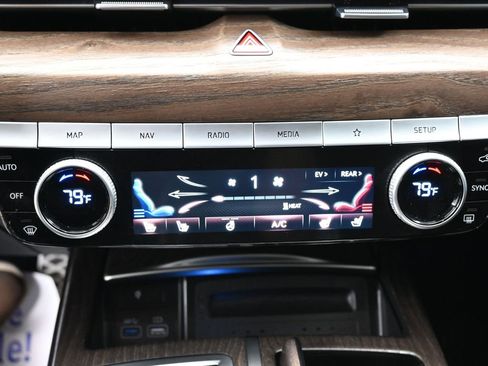 Used 2023 Genesis Electrified G80 image 30