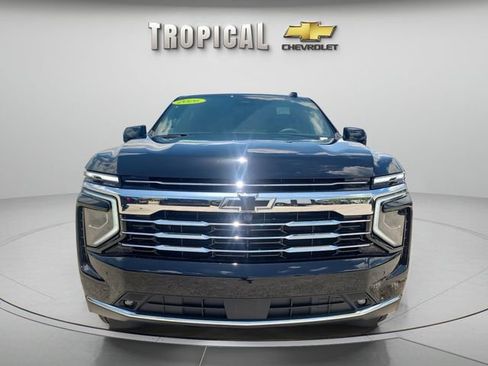 New 2026 Chevrolet Suburban LT w/ Comfort Package RWD image 8