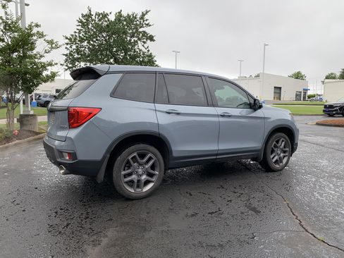 Used 2023 Honda Passport EX-L image 11