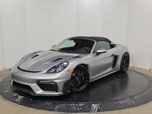 Certified 2025 Porsche 718 Boxster Spyder RS RWD image 31