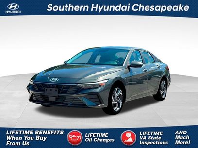 Used 2025 Hyundai Elantra Limited
