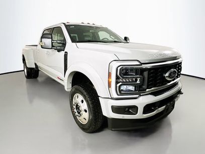 New 2026 Ford F450 Platinum w/ FX4 Off-Road Package