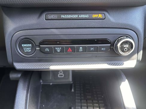 Certified 2025 Ford Bronco Sport Outer Banks w/ Outer Banks Tech Package+ AWD/4WD image 26