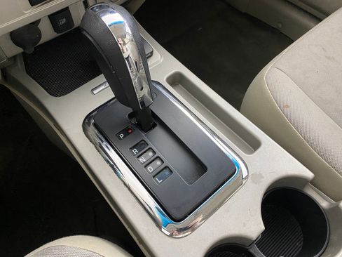 Used 2011 Ford Escape 4WD Hybrid image 17