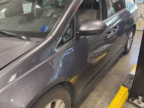 Used 2015 Honda Odyssey EX-L image 2