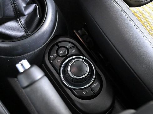 Certified 2023 MINI Cooper S w/ MINI Resolute Edition image 23