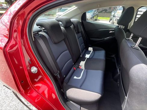 Used 2017 Toyota Yaris iA FWD image 30