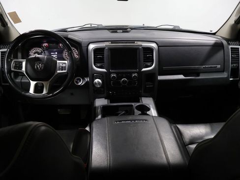 Used 2013 RAM 1500 Limited AWD/4WD image 19