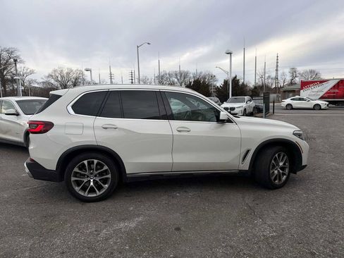 Certified 2023 BMW X5 xDrive40i w/ Premium Package image 7