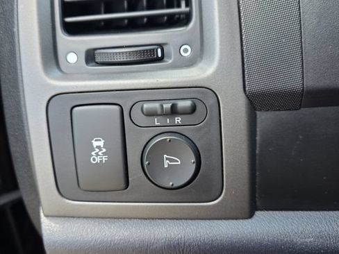 Used 2011 Honda CR-V SE image 20
