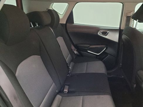 Used 2023 Kia Soul LX image 19