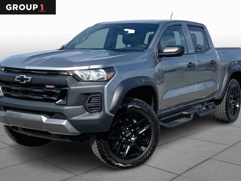 Used 2024 Chevrolet Colorado Trail Boss w/ Advanced Trailering Package image 1