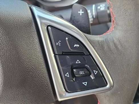 Used 2022 Chevrolet Camaro ZL1 RWD image 27