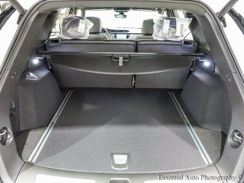 New 2026 Cadillac XT5 Premium Luxury w/ LPO, Floor Liner Package image 19