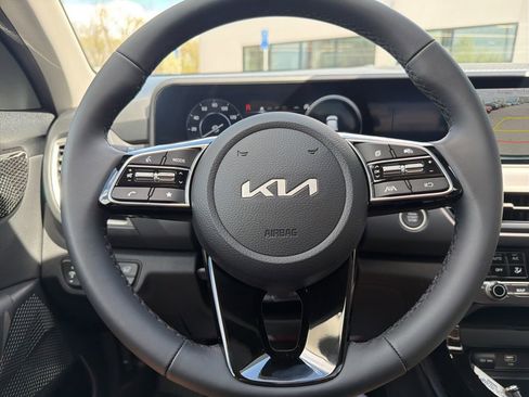 New 2026 Kia Seltos EX image 35