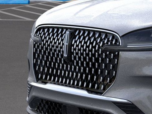 New 2025 Lincoln Aviator Reserve w/ Illumination Package image 17