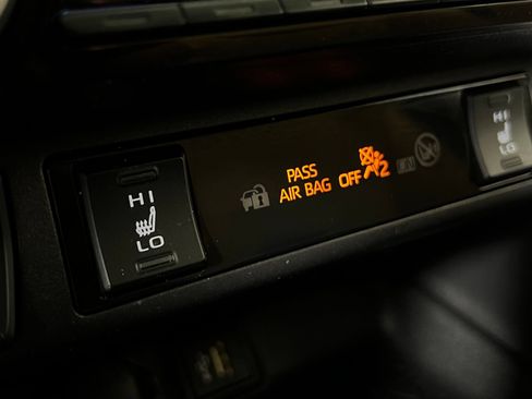 Certified 2025 Toyota RAV4 XLE w/ Convenience Package AWD/4WD image 19