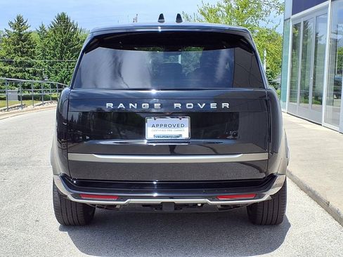 Certified 2025 Land Rover Range Rover SE AWD/4WD image 4