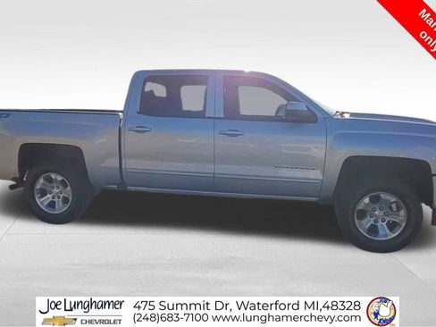 Used 2018 Chevrolet Silverado 1500 LT w/ All Star Edition AWD/4WD image 10