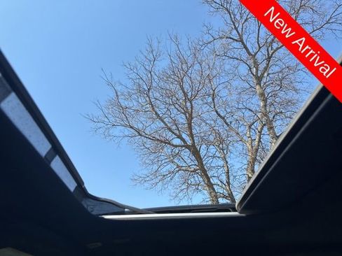 Used 2021 Jeep Grand Cherokee Laredo X image 19