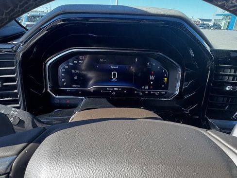 Used 2024 Chevrolet Silverado 1500 LTZ image 17