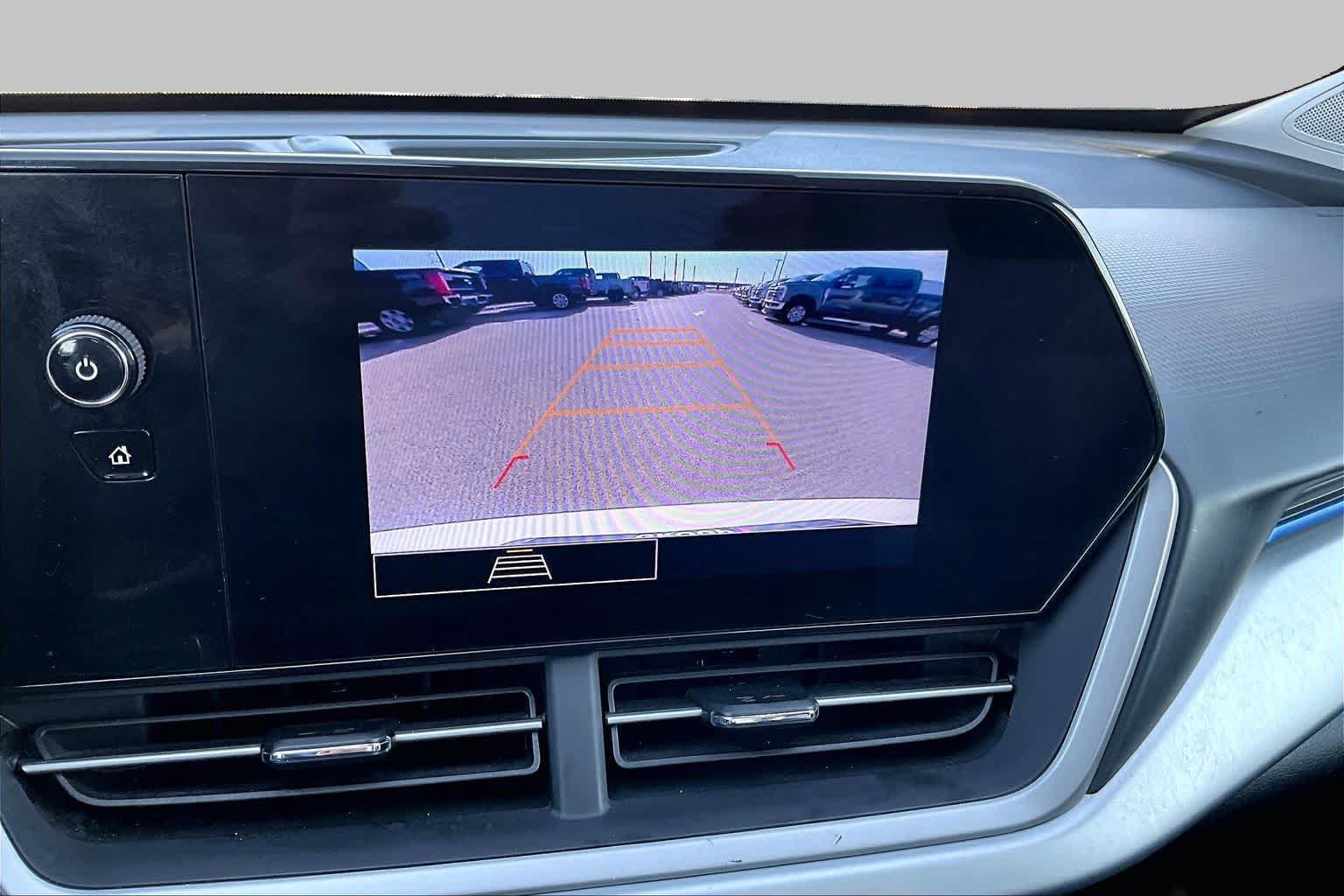 Used 2025 Chevrolet Trax LS FWD image 27