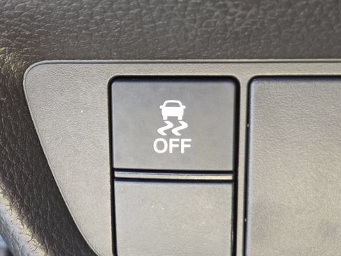 Certified 2023 Honda HR-V Sport image 14