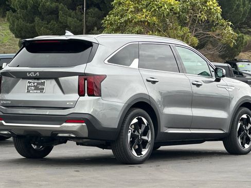 New 2026 Kia Sorento EX image 4