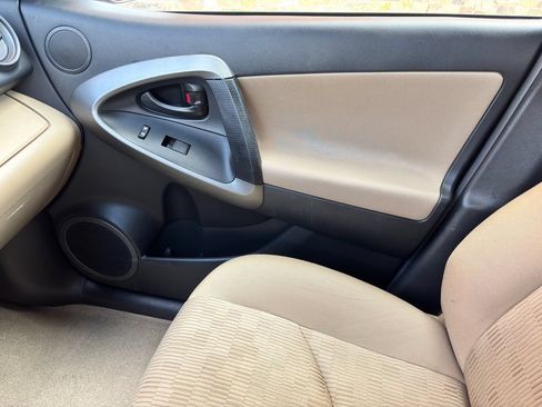 Used 2010 Toyota RAV4 4WD V6 image 24