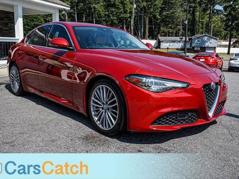 Used 2017 Alfa Romeo Giulia Ti w/ Lusso Light Wood Package image 10