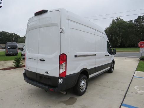 Used 2023 Ford Transit 250 High Roof image 13