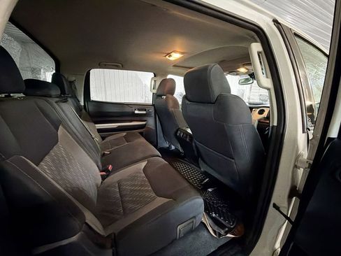 Used 2021 Toyota Tundra SR5 AWD/4WD image 11