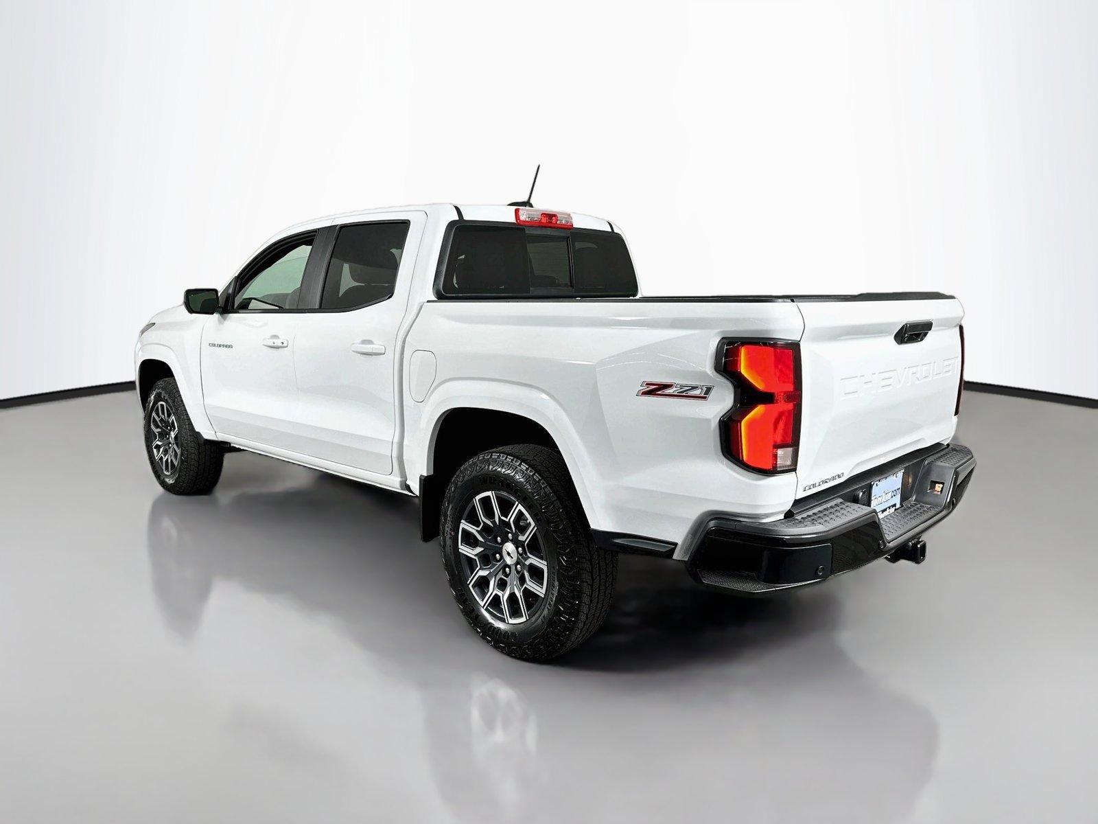 New 2026 Chevrolet Colorado Z71 w/ Technology Package AWD/4WD image 5