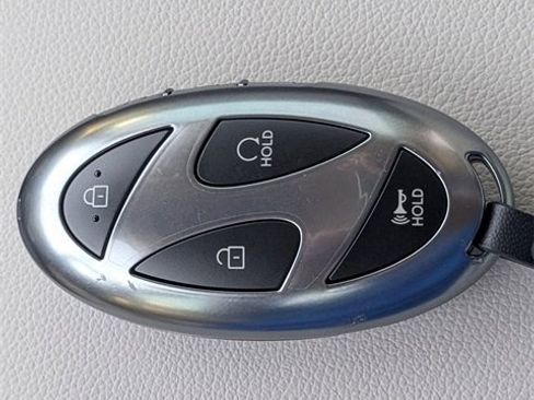 New 2026 Hyundai Tucson Limited image 37