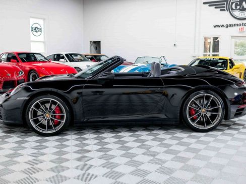 Used 2020 Porsche 911 Carrera 4S AWD/4WD image 10