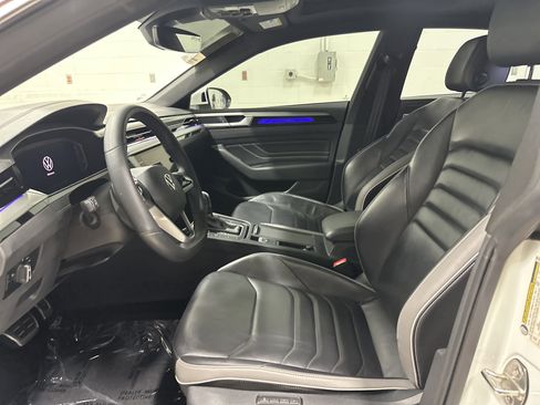 Used 2021 Volkswagen Arteon SEL FWD image 16