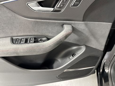 Certified 2025 Audi RS Q8 performance w/ Matte Carbon Package AWD/4WD image 10