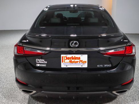 Used 2021 Lexus ES 350 F Sport w/ Special Edition FWD image 8