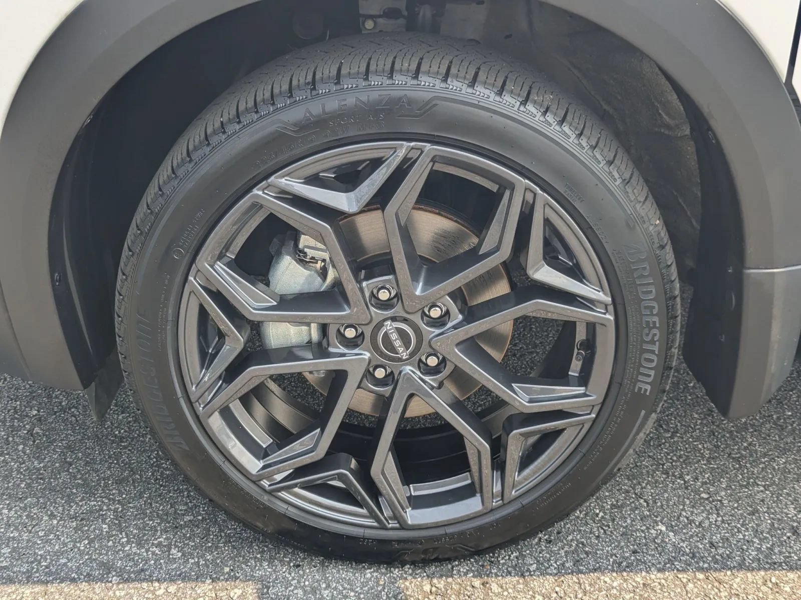 Certified 2025 Nissan Kicks SR w/ SR Premium Package FWD image 11