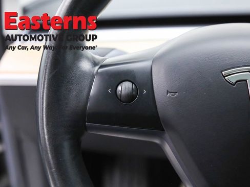 Used 2018 Tesla Model 3 Long Range image 15