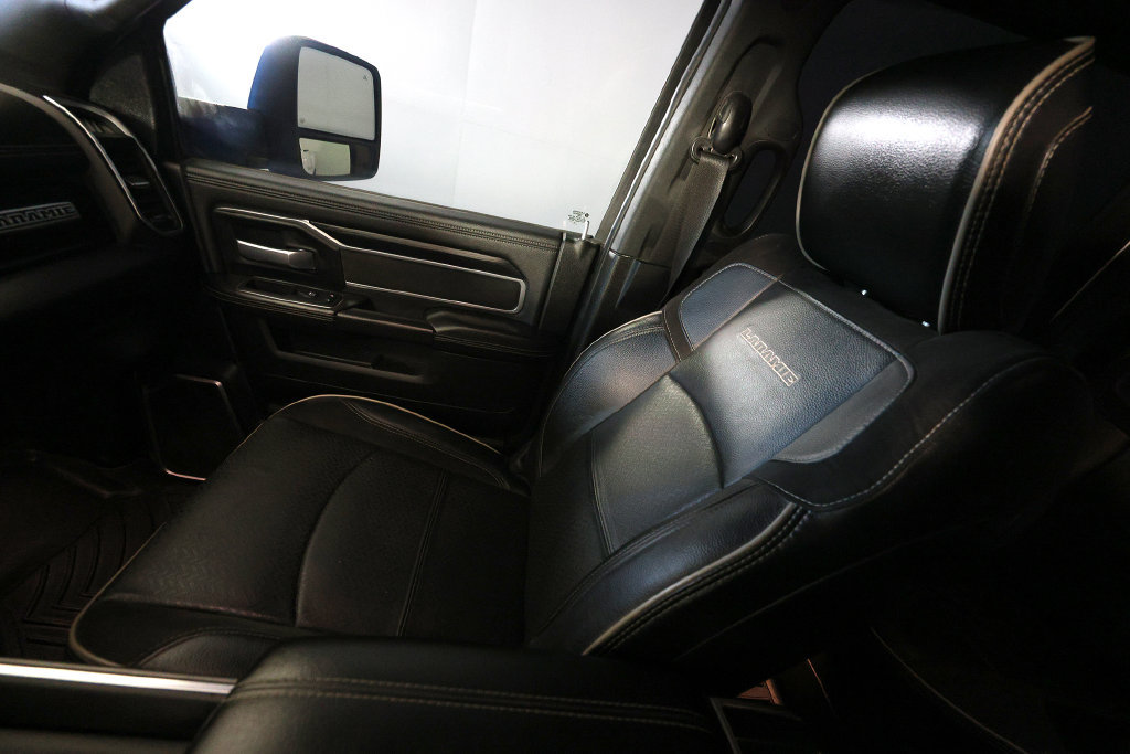 Used 2024 RAM 3500 Laramie w/ Night Edition AWD/4WD image 33
