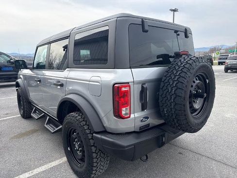 Certified 2023 Ford Bronco Black Diamond image 5