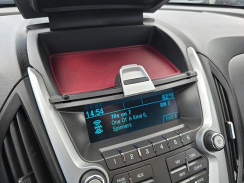 Used 2011 Chevrolet Equinox LT AWD/4WD image 17