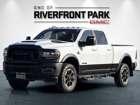 Used 2024 RAM 2500 Rebel w/ Towing Technology Group AWD/4WD image 7