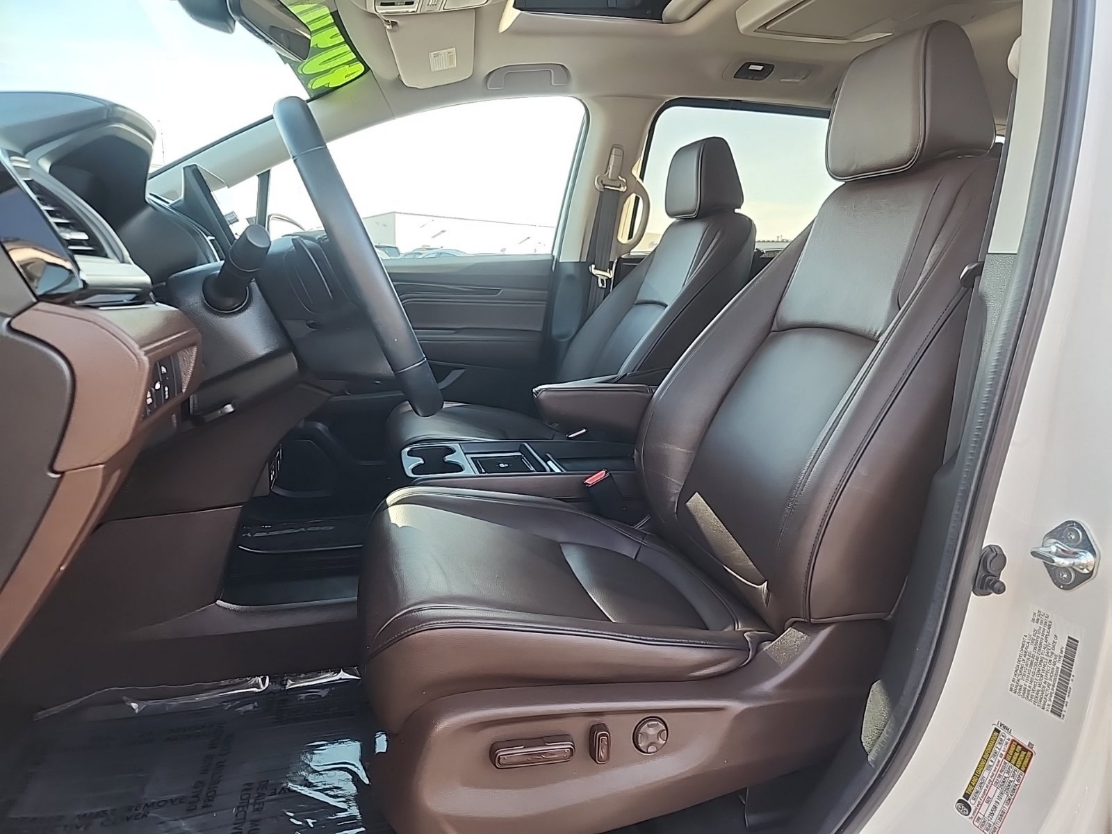 Used 2025 Honda Odyssey Touring image 31