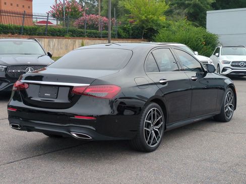 Used 2023 Mercedes-Benz E 350 Sedan image 3